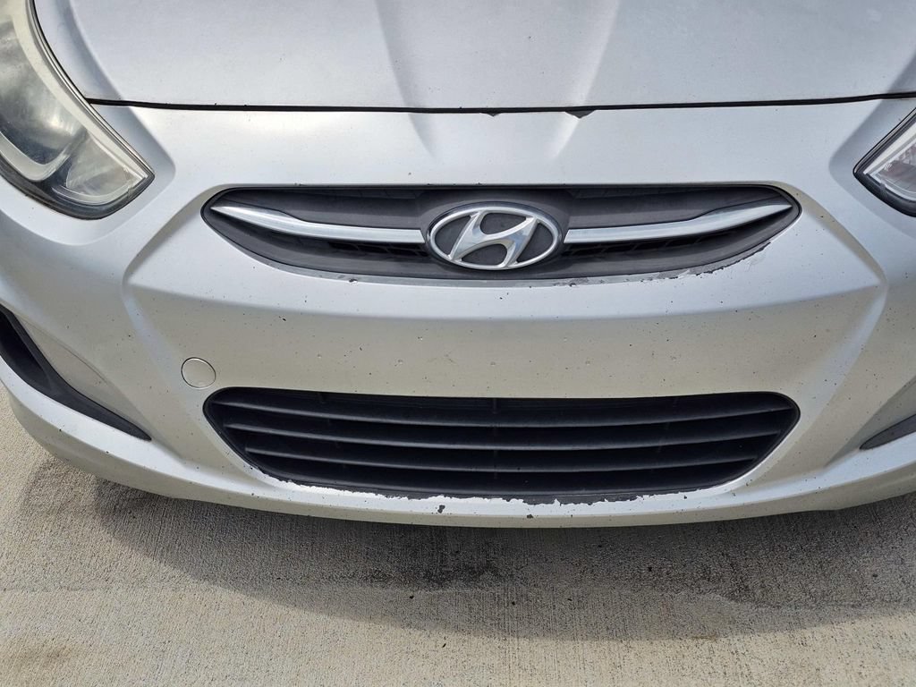 Used 2017 Hyundai Accent SE FWD image 3