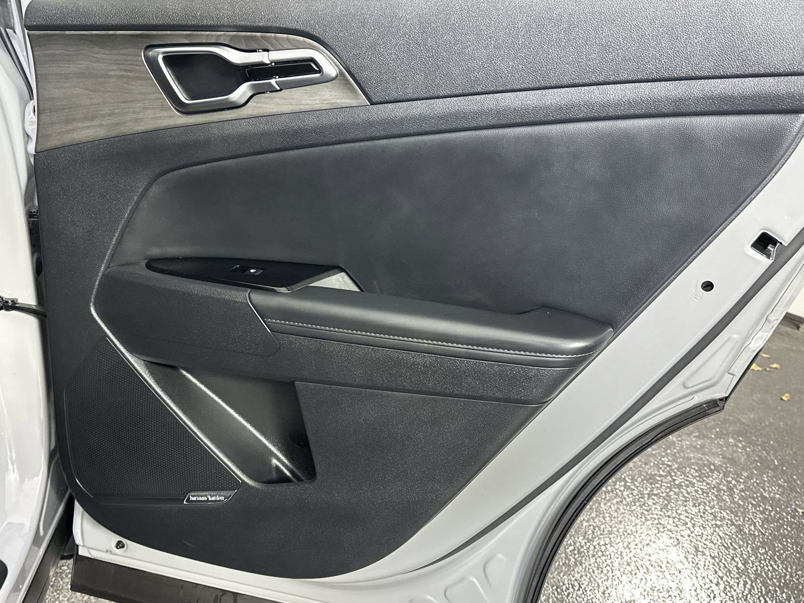 Used 2025 Kia Sportage X-Pro image 36