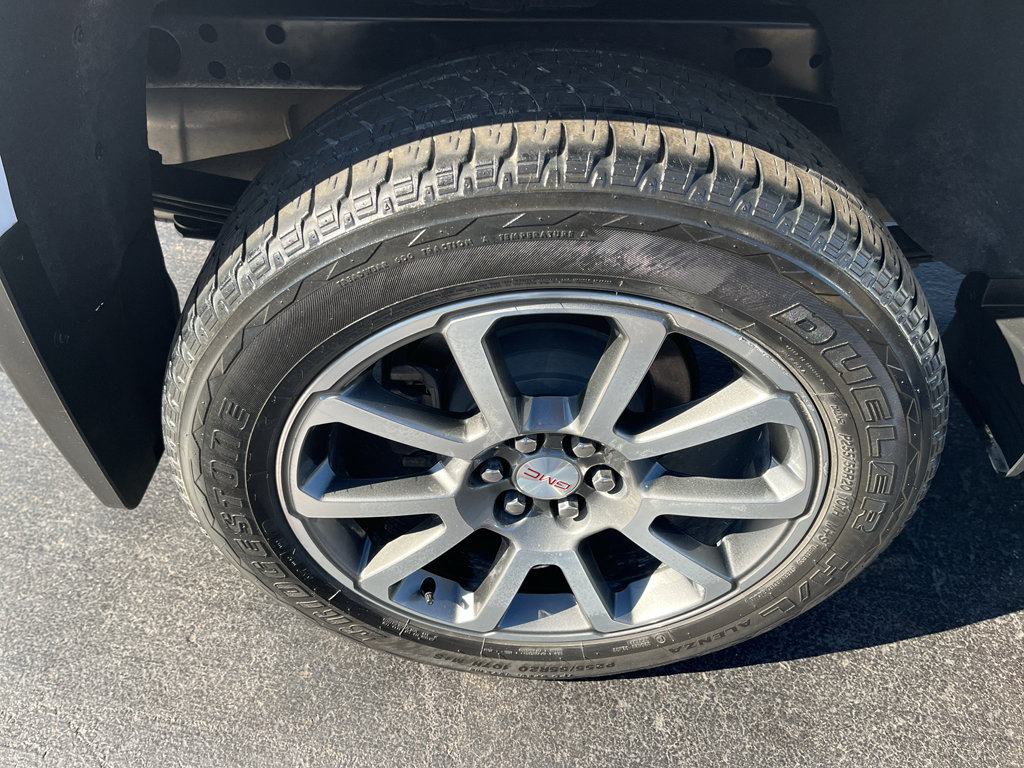 Used 2022 GMC Canyon Denali image 41