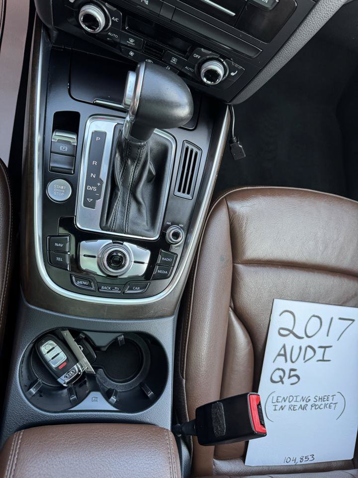 Used 2017 Audi Q5 2.0T Premium AWD/4WD image 11