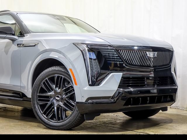 New 2026 Cadillac Escalade IQL Sport 1 w/ LPO, ONYX Package AWD/4WD image 3