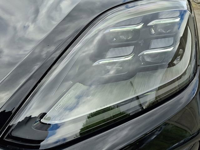 Used 2024 Porsche Cayenne AWD/4WD image 9
