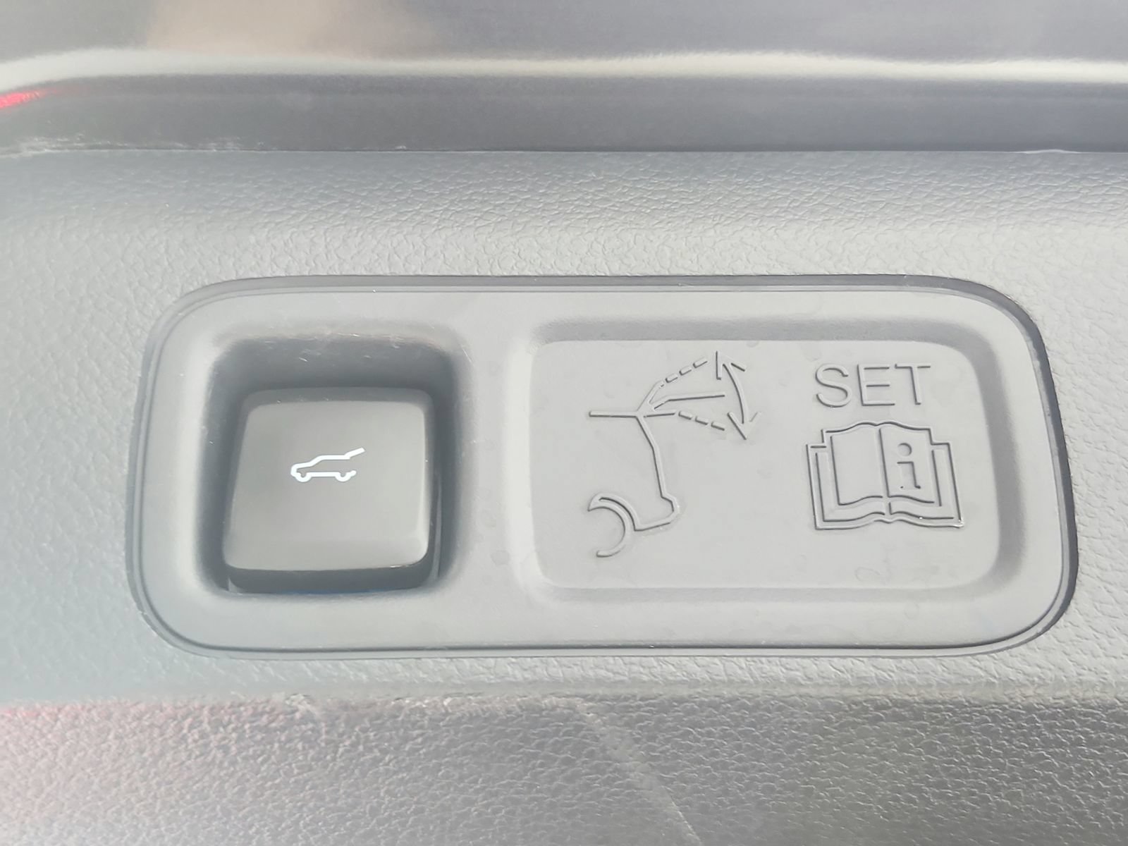 Used 2024 Ford Expedition Limited RWD image 55