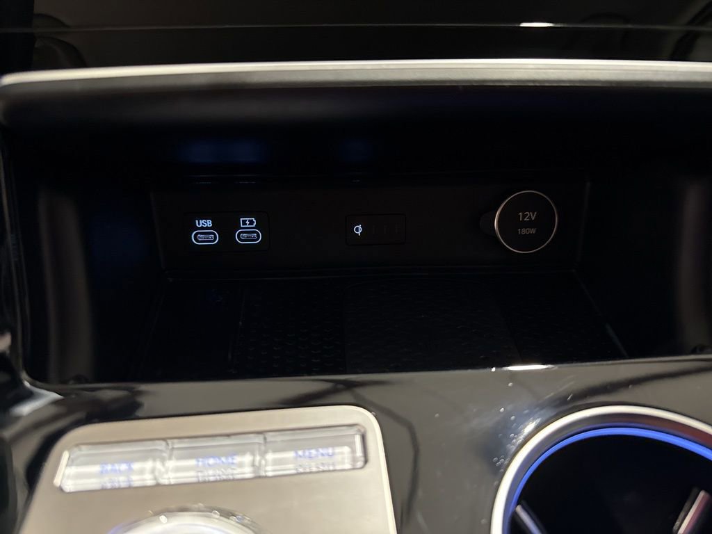 Used 2025 Genesis GV80 2.5T image 22