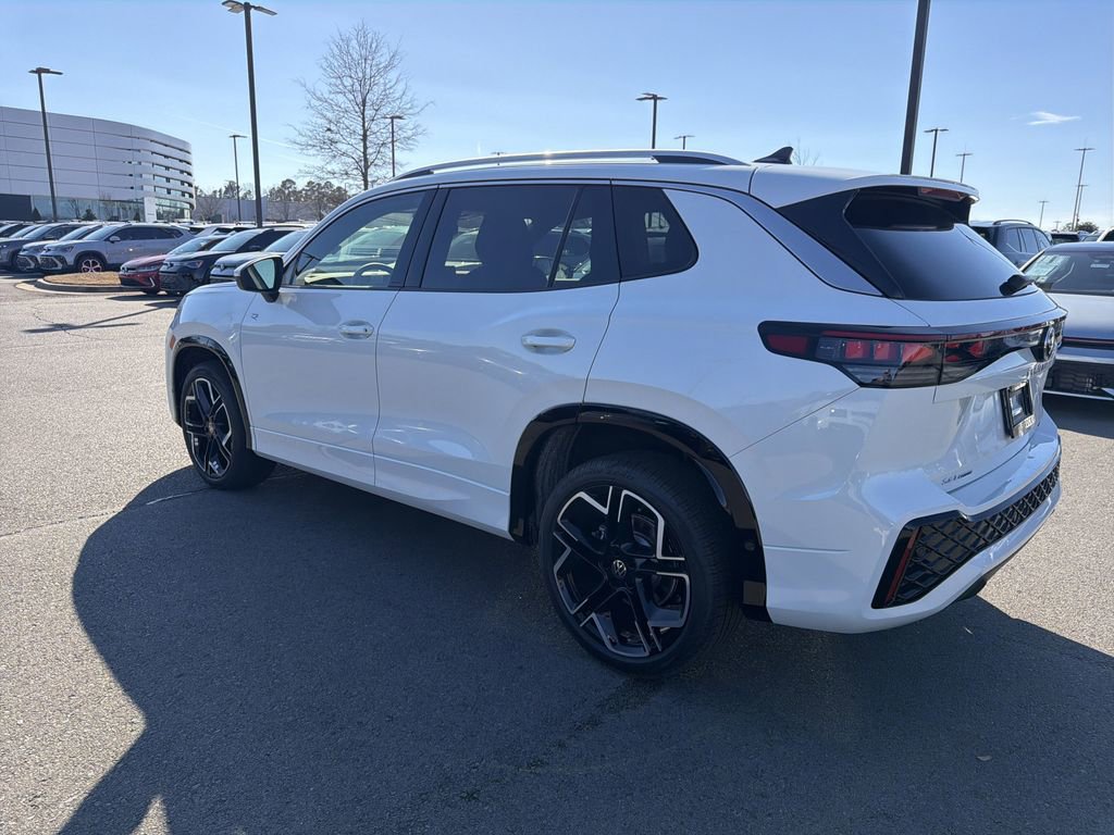 New 2026 Volkswagen Tiguan SEL R-Line image 7