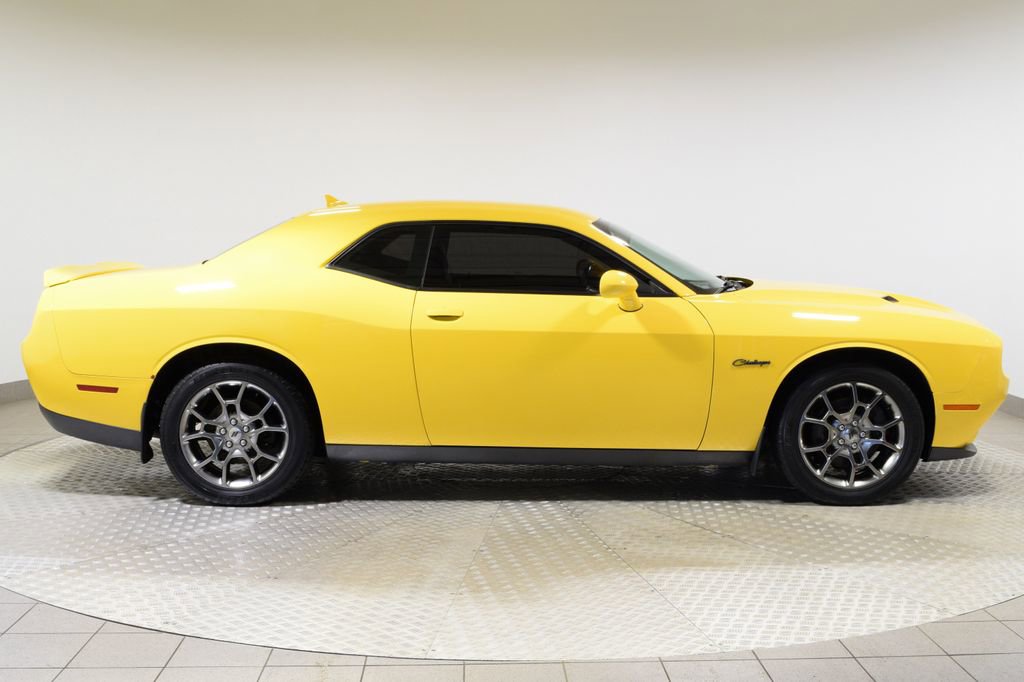 Used 2017 Dodge Challenger GT image 10