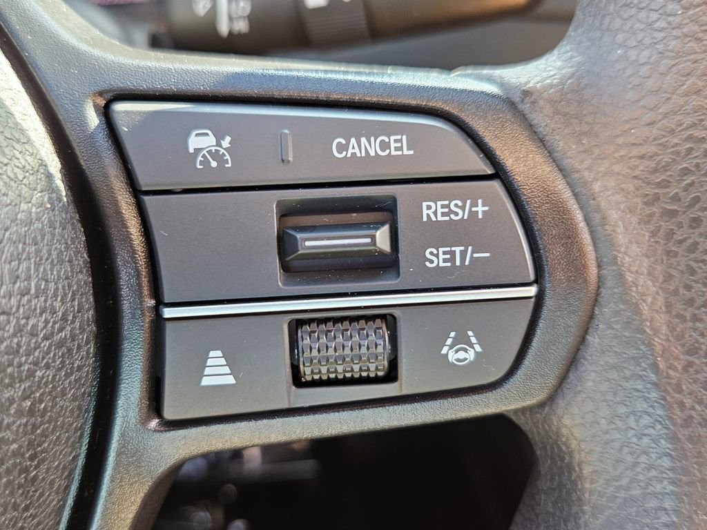 Certified 2023 Honda Accord EX image 24