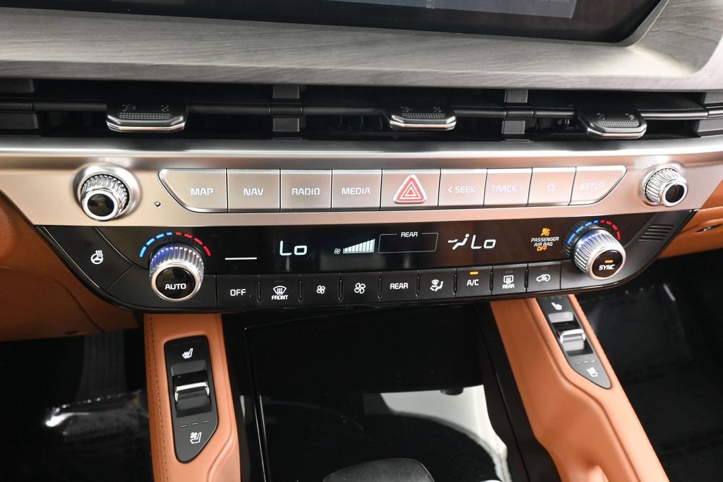 Used 2025 Kia Telluride EX X-Line AWD/4WD image 22