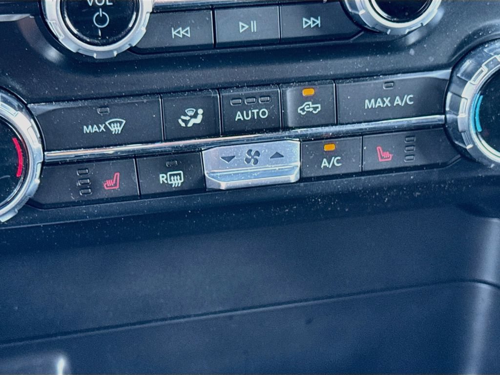 Used 2023 Ford F150 XLT w/ Equipment Group 302A High AWD/4WD image 22