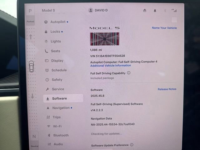 Used 2026 Tesla Model S Plaid image 20