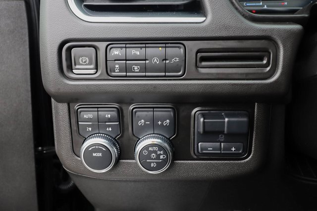 Used 2022 GMC Yukon SLT w/ SLT Premium Package image 75