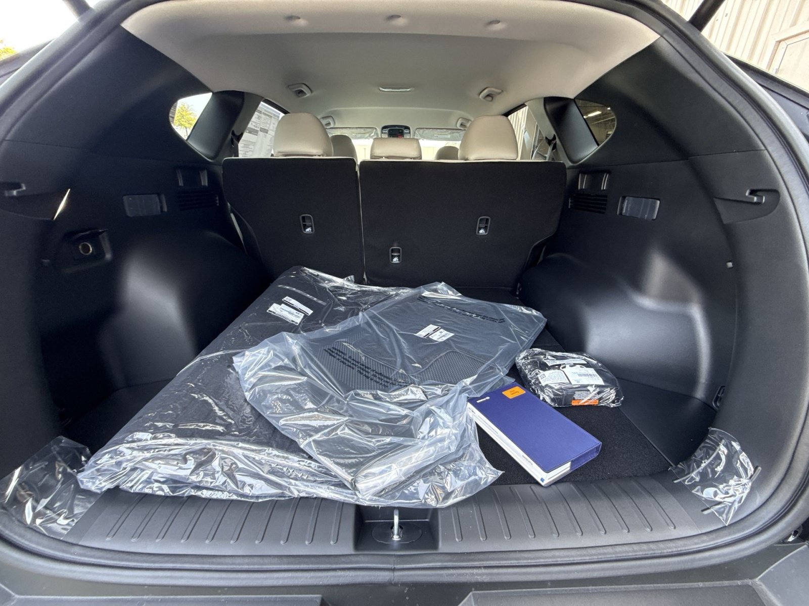 New 2026 Hyundai Tucson SEL Plus AWD/4WD image 25