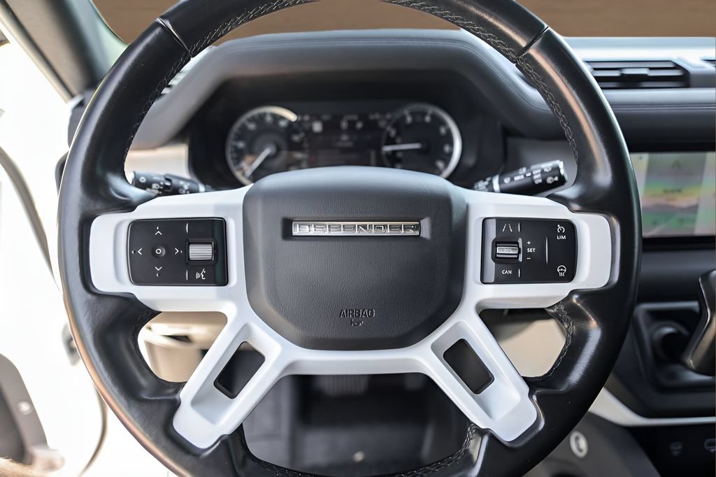 Used 2023 Land Rover Defender 110 S AWD/4WD image 12