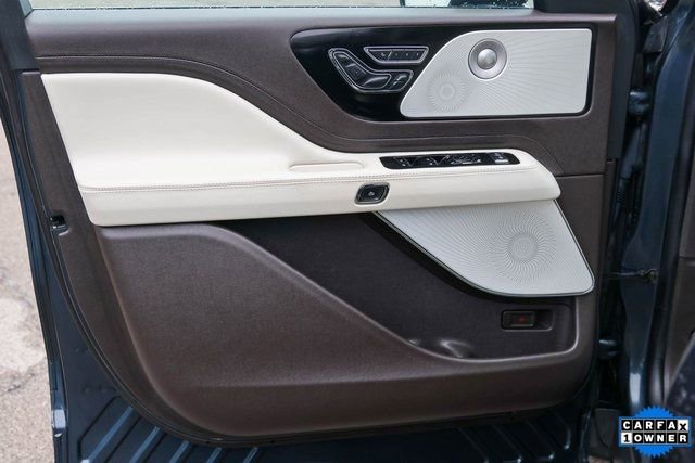 Used 2023 Lincoln Aviator Black Label w/ Class IV Trailer Tow Package image 11