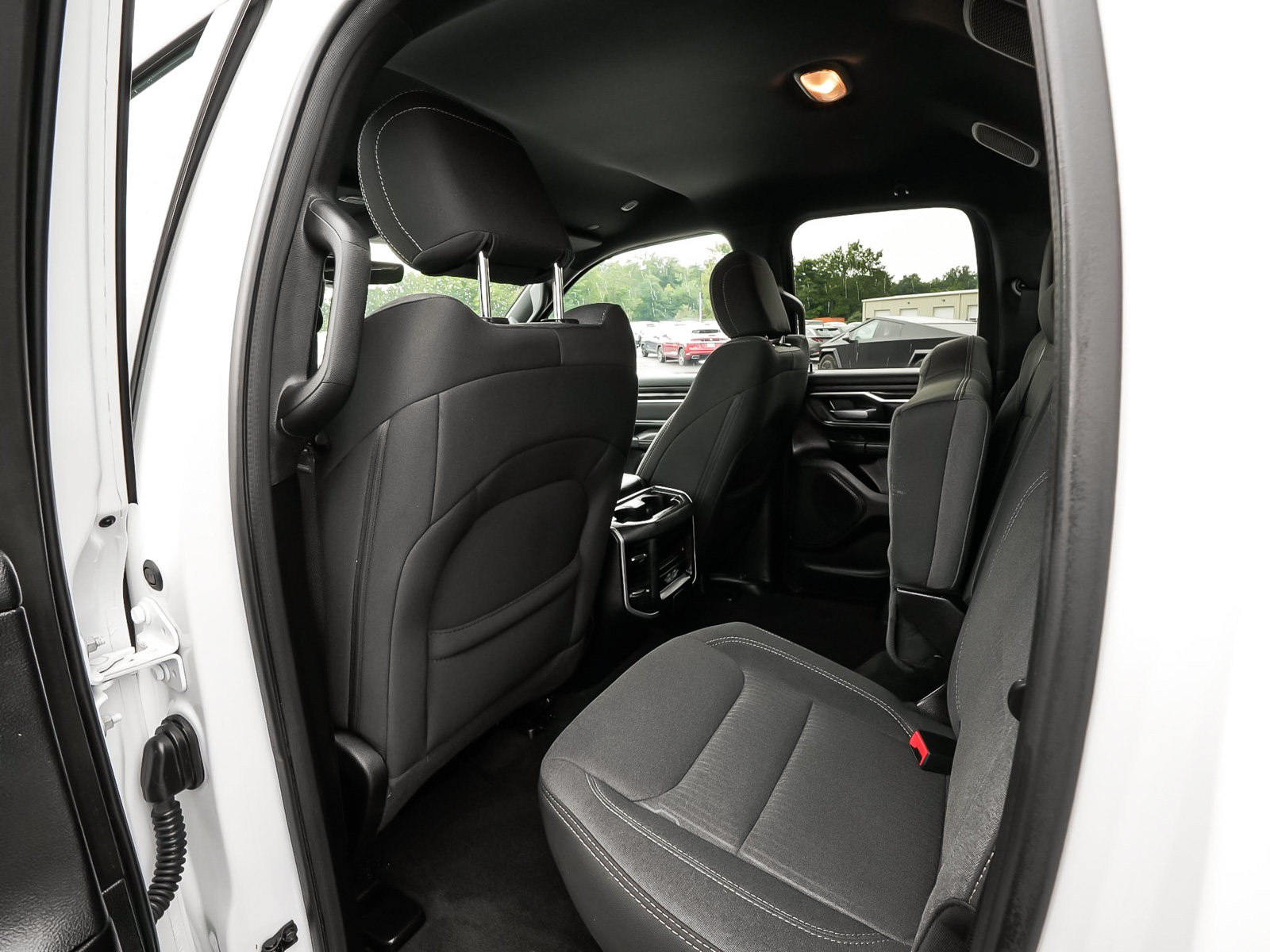 Used 2023 RAM 1500 Big Horn AWD/4WD image 35