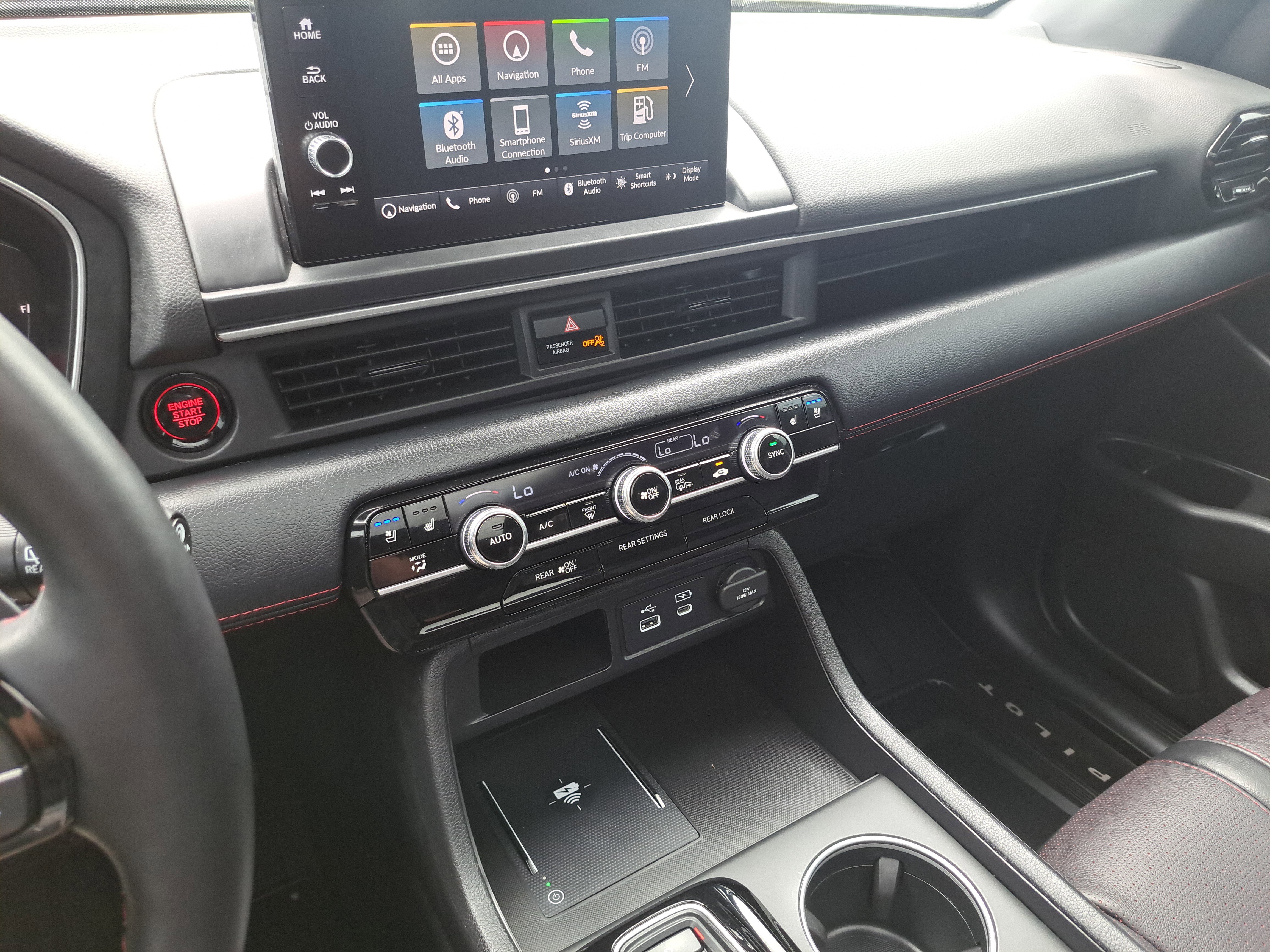 Used 2025 Honda Pilot Black Edition image 20