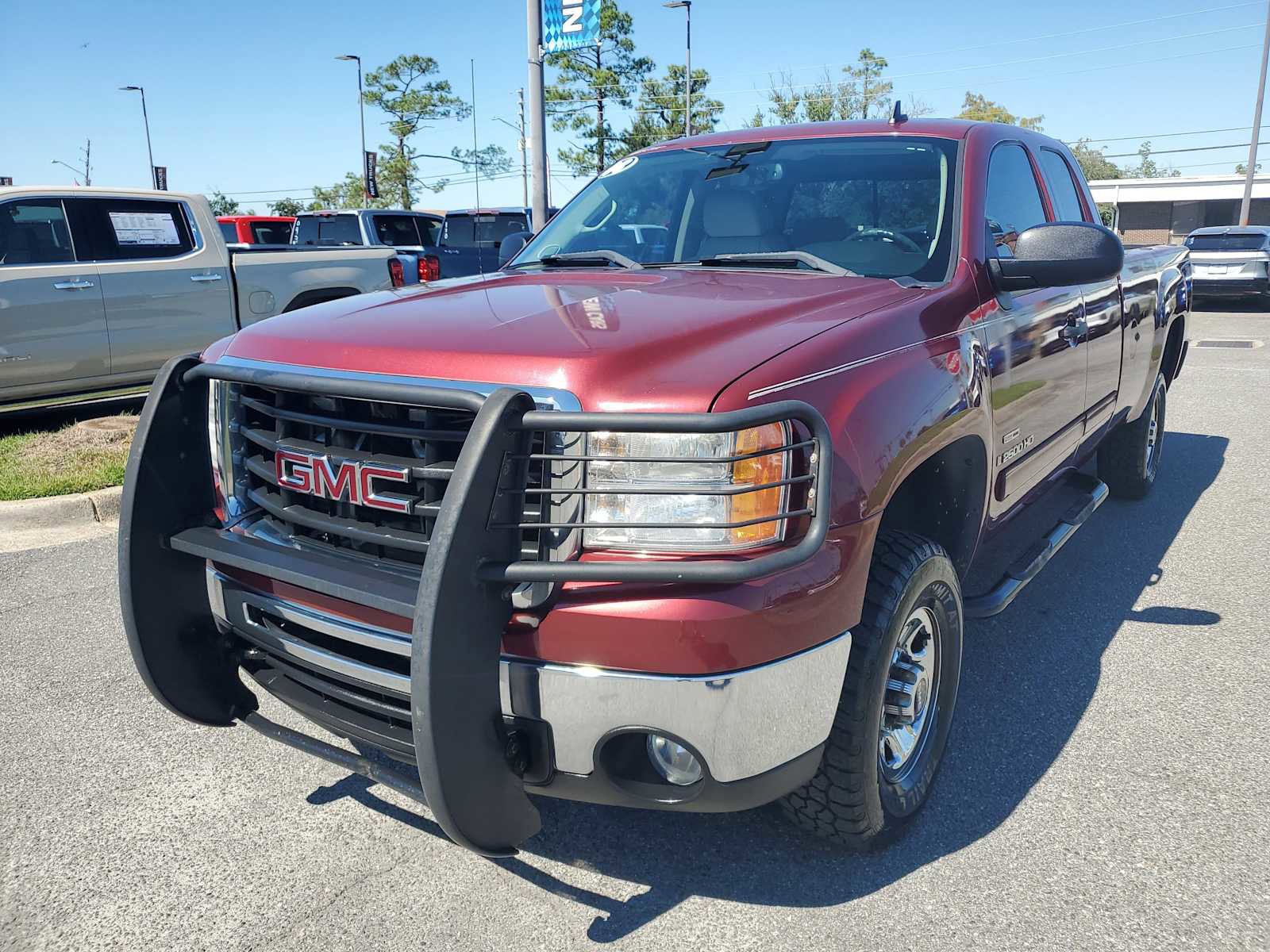 Used 2008 GMC Sierra 2500 SLE w/ Z71 Off-Road Package