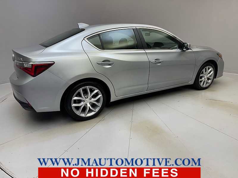 Used 2020 Acura ILX image 5
