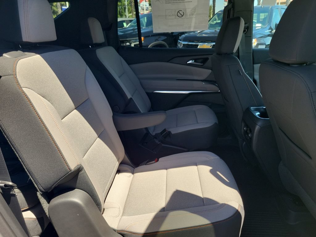 New 2026 Chevrolet Traverse LT w/ Midnight/Sport Edition FWD image 19