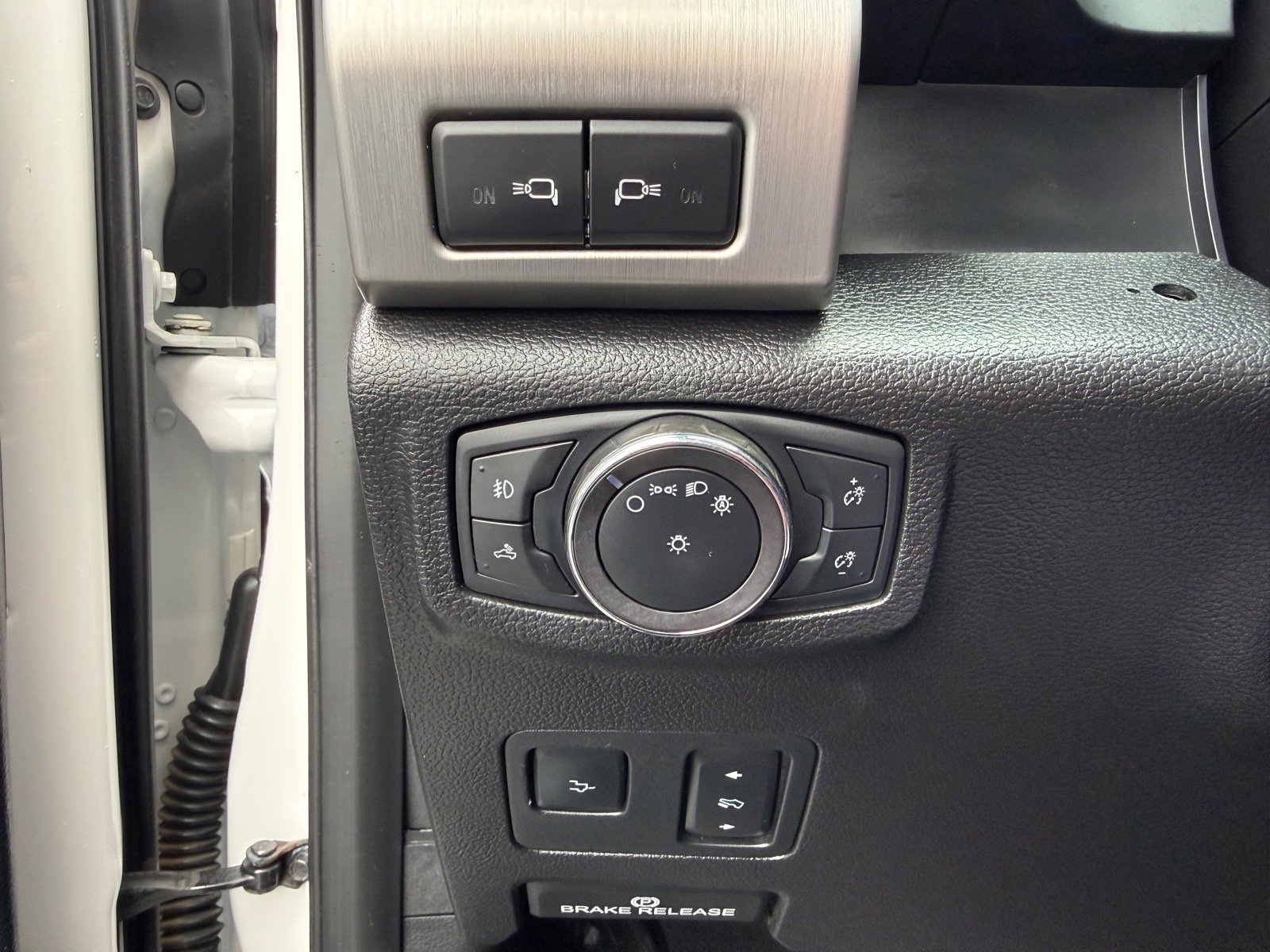 Used 2019 Ford F350 Platinum w/ Platinum Ultimate Package image 35