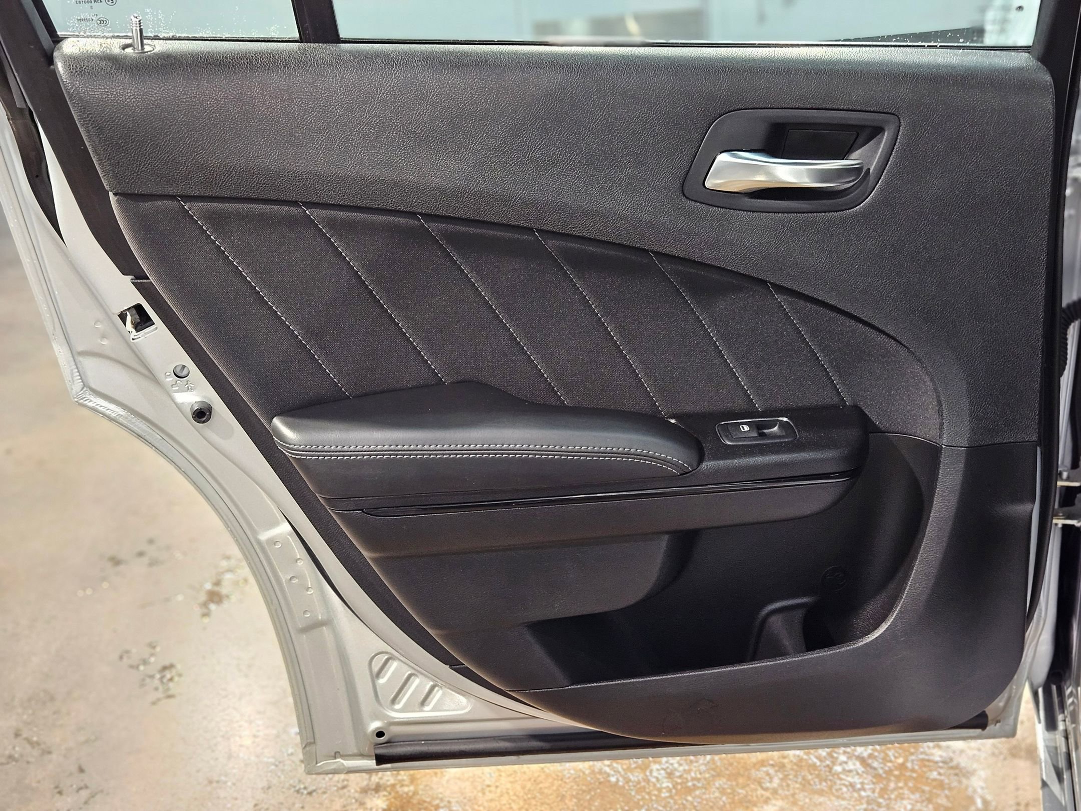 Used 2022 Dodge Charger SXT w/ Blacktop Package image 33