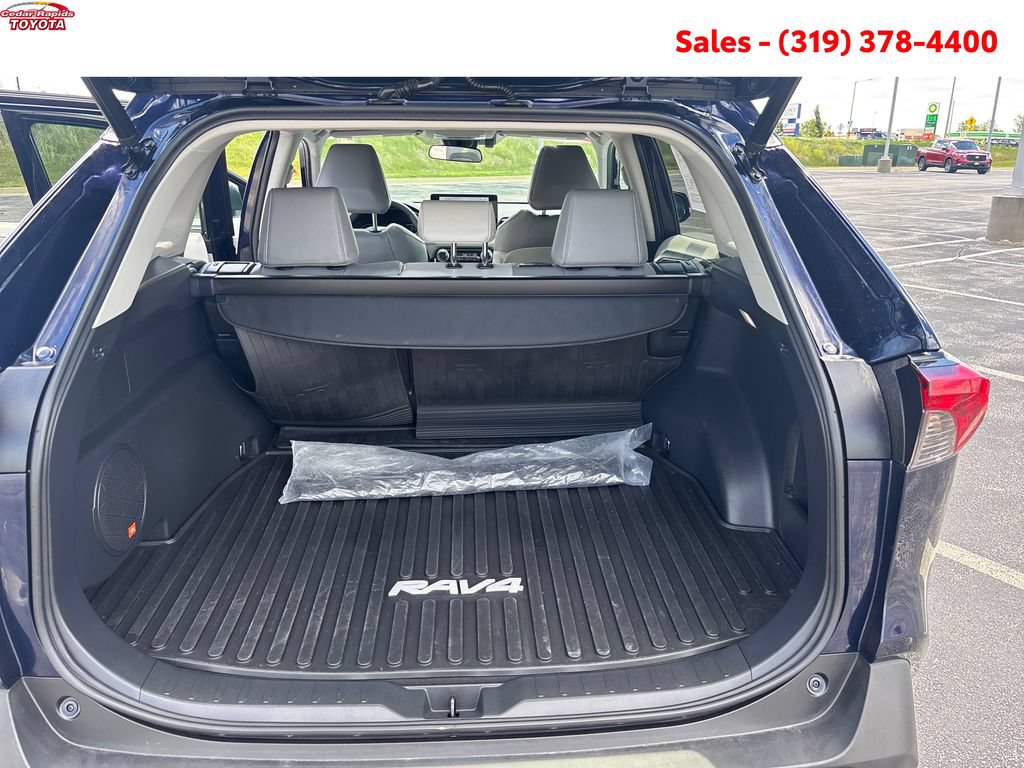 Certified 2023 Toyota RAV4 XLE Premium AWD/4WD image 22
