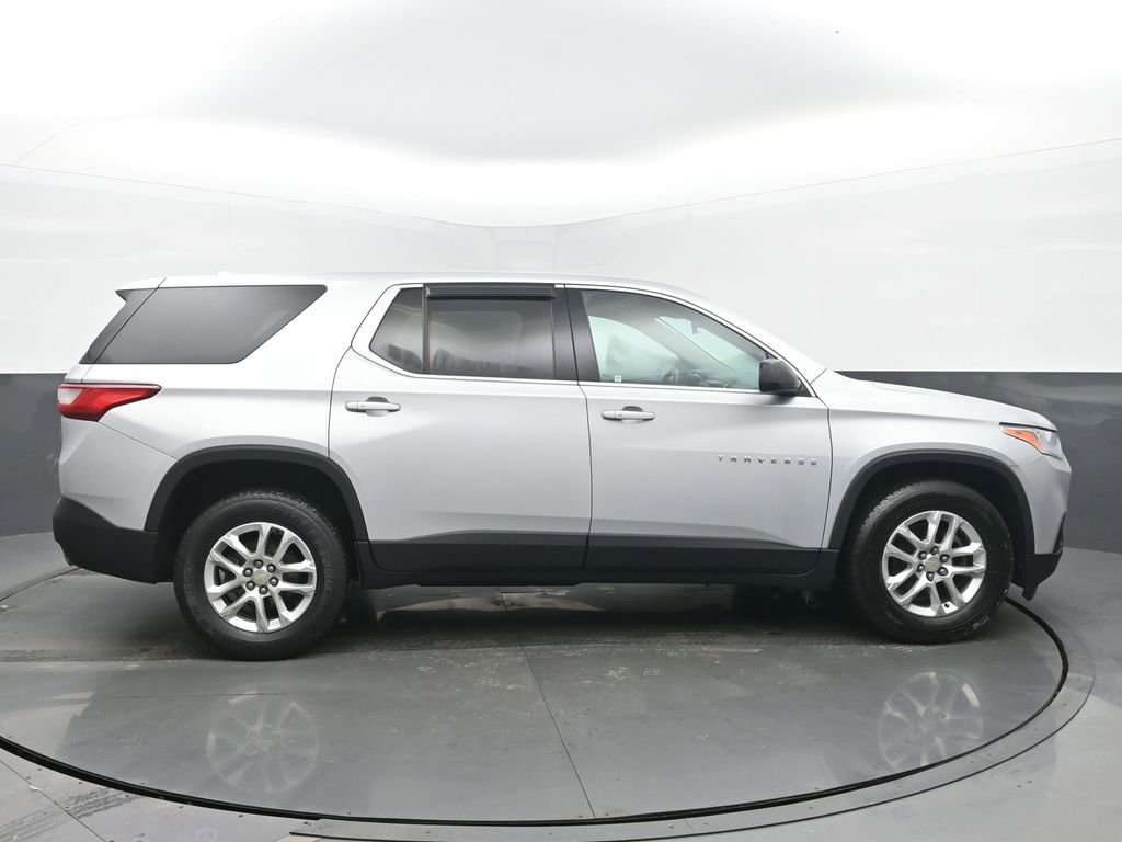 Used 2018 Chevrolet Traverse LS image 6