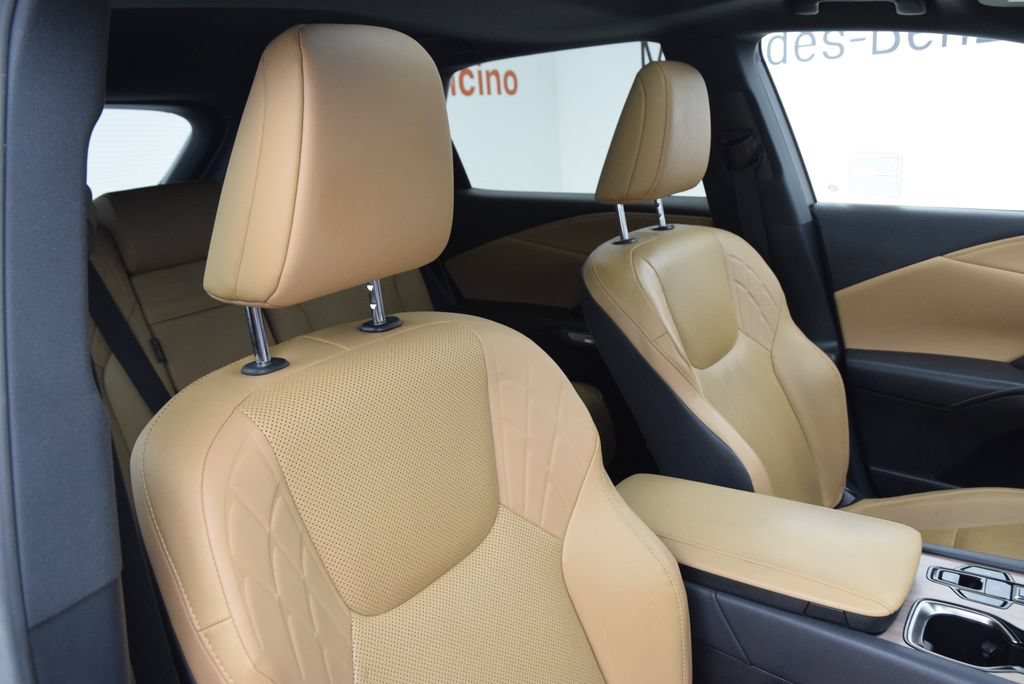 Used 2023 Lexus RX 350 Premium w/ Accessory Package (Z1) FWD image 18