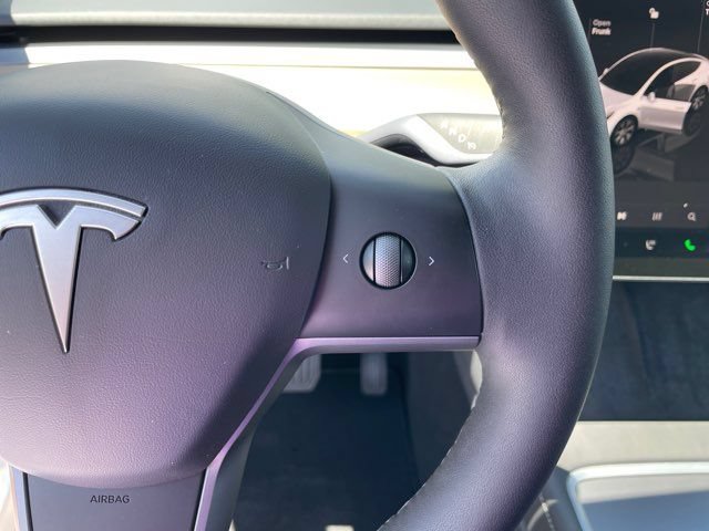 Used 2023 Tesla Model Y Long Range AWD/4WD image 8