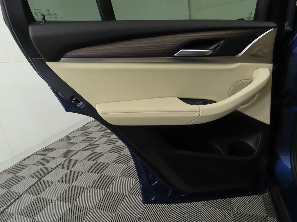 Used 2019 BMW X4 xDrive30i w/ Convenience Package image 27