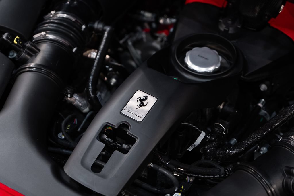 Certified 2023 Ferrari F8 Tributo RWD image 19