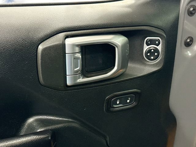 Used 2018 Jeep Wrangler Sport S image 18