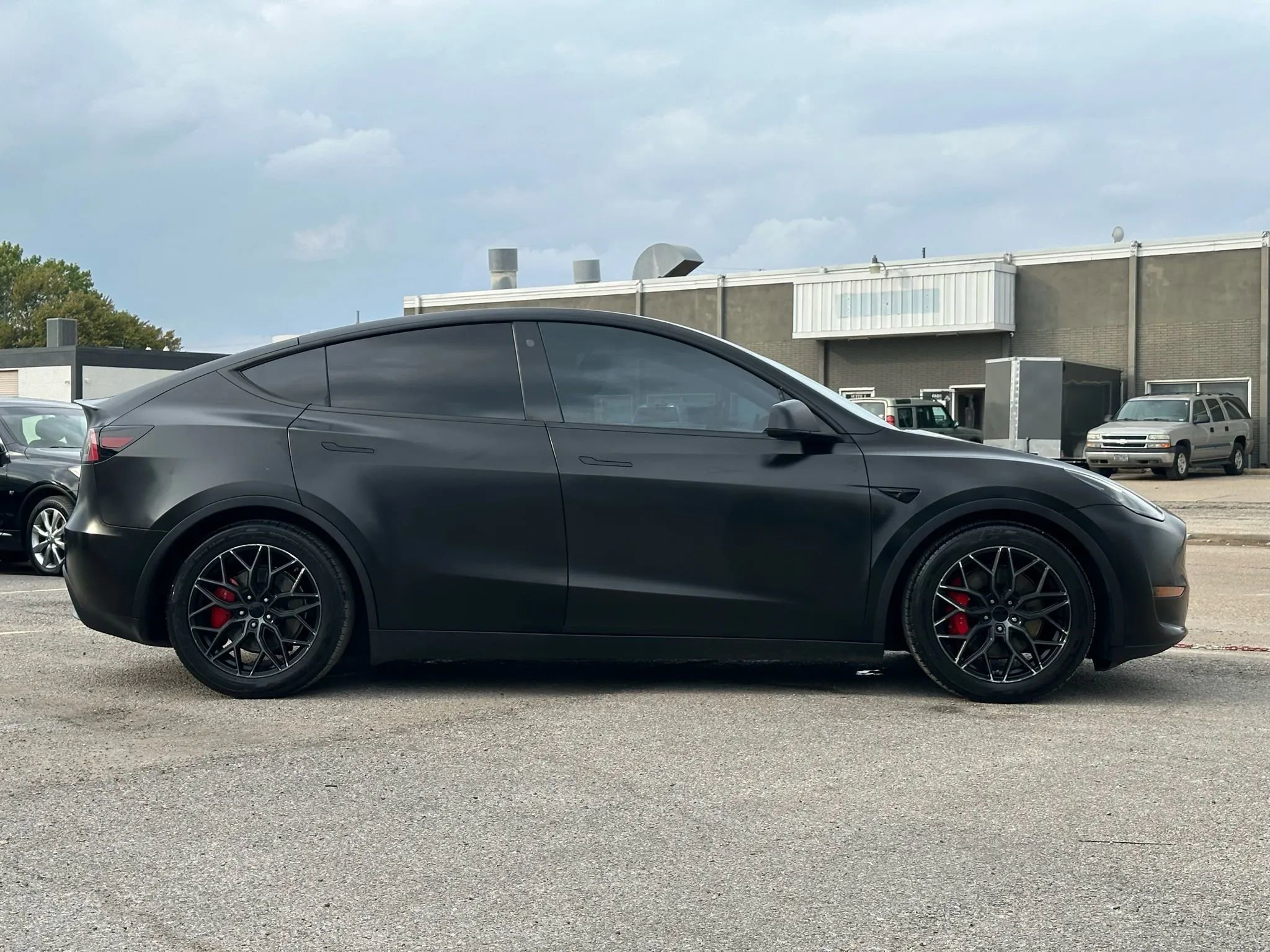 Used 2021 Tesla Model Y Performance image 8