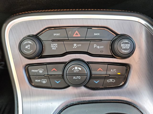Used 2016 Dodge Challenger R/T Plus RWD image 18