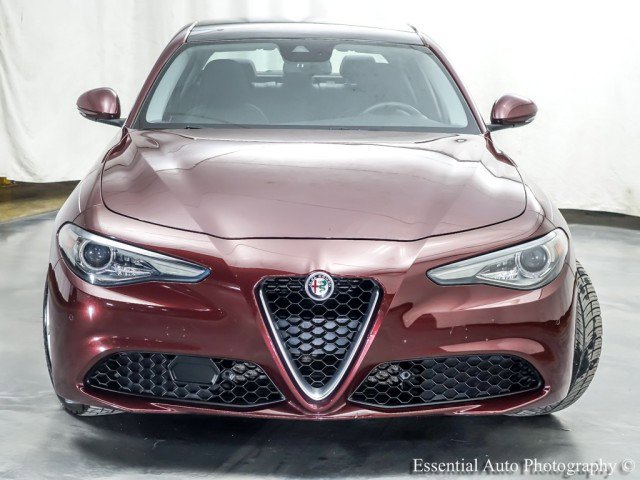 Used 2018 Alfa Romeo Giulia Ti AWD/4WD image 6