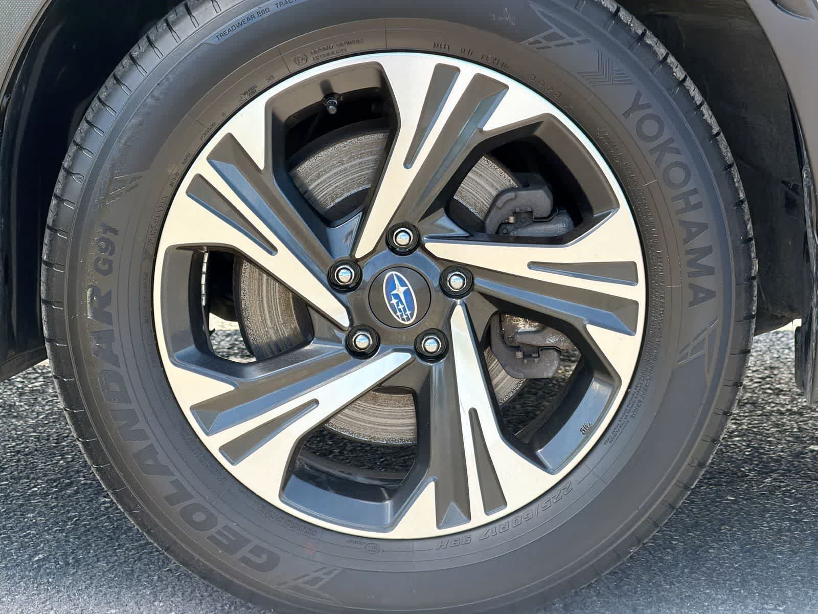 Certified 2024 Subaru Crosstrek 2.0i Premium AWD/4WD image 14