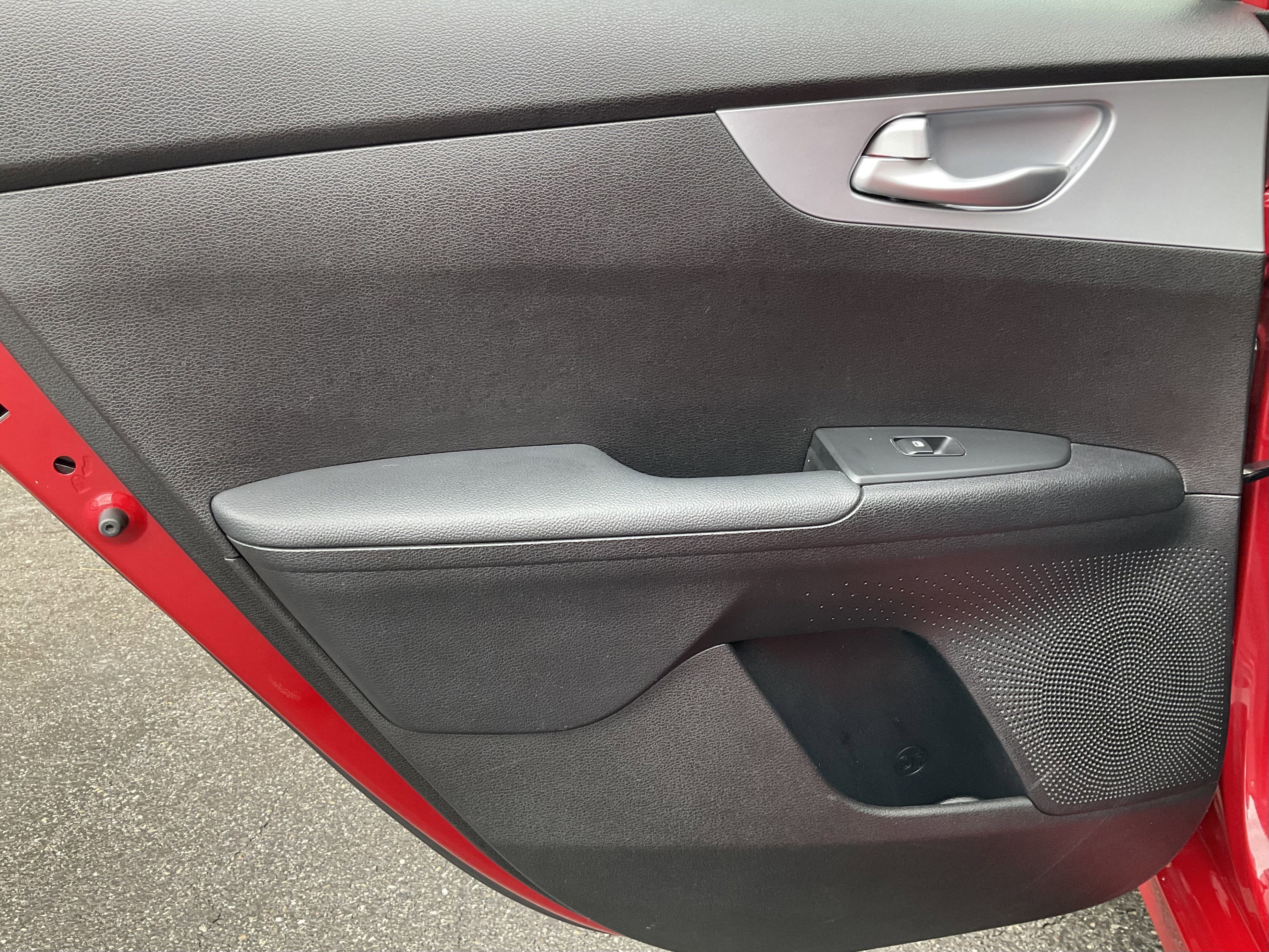 Used 2023 Kia Forte LXS FWD image 31