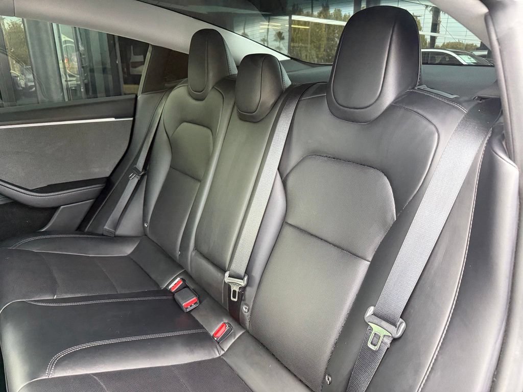 Used 2024 Tesla Model 3 Standard Range RWD image 13