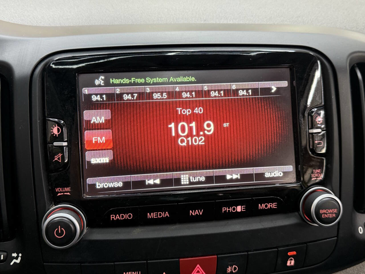 Used 2016 FIAT 500L Trekking image 30