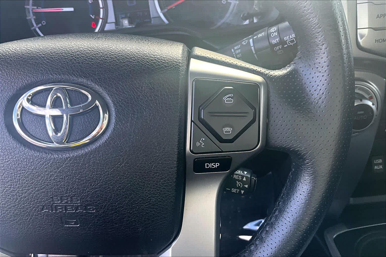 Used 2019 Toyota 4Runner Limited AWD/4WD image 25