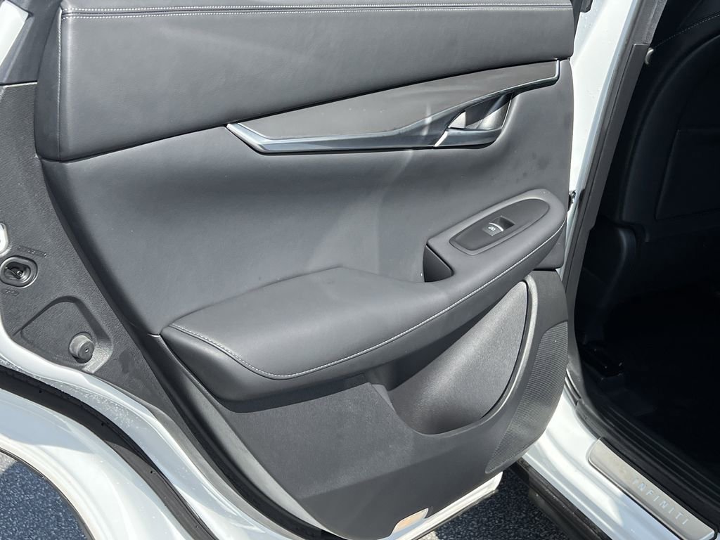 Used 2025 INFINITI QX50 Luxe image 18