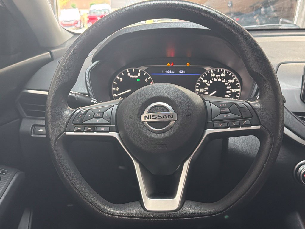 Used 2020 Nissan Altima 2.5 S FWD image 15