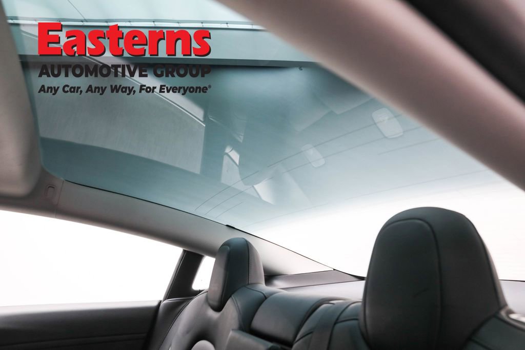 Used 2023 Tesla Model 3 Standard Range RWD image 32