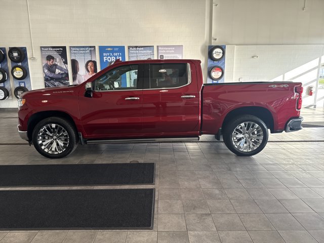 Used 2023 Chevrolet Silverado 1500 LTZ w/ Technology Package image 4