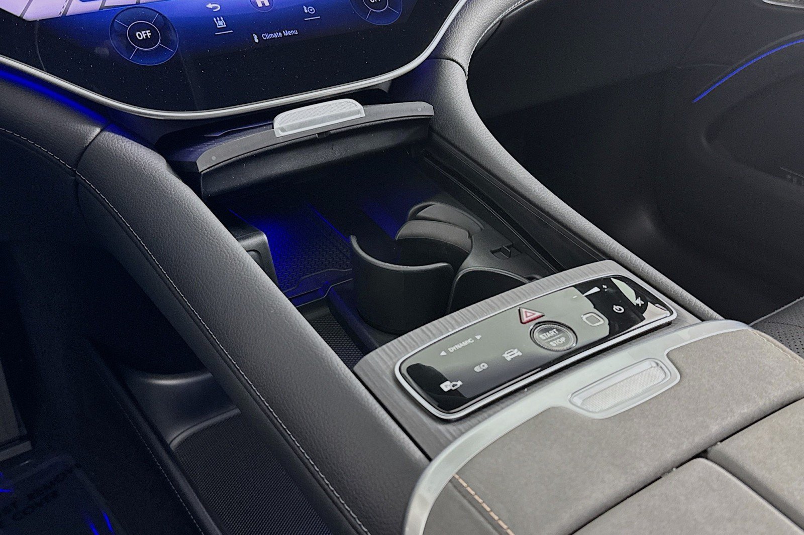 New 2026 Mercedes-Benz EQS 400 4MATIC SUV image 5
