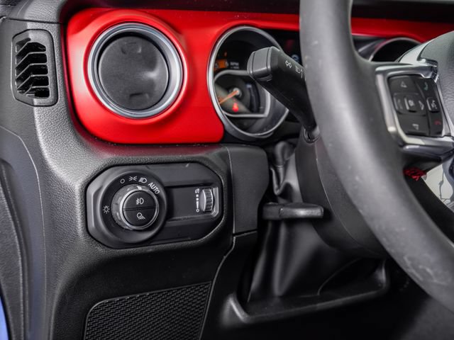 Used 2023 Jeep Gladiator Rubicon w/ LED Lighting Group AWD/4WD image 10