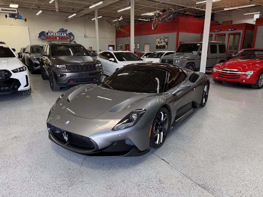 Used 2024 Maserati MC20 Cielo RWD image 2