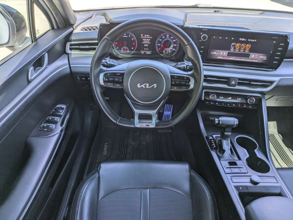 Used 2022 Kia K5 GT-Line FWD image 15