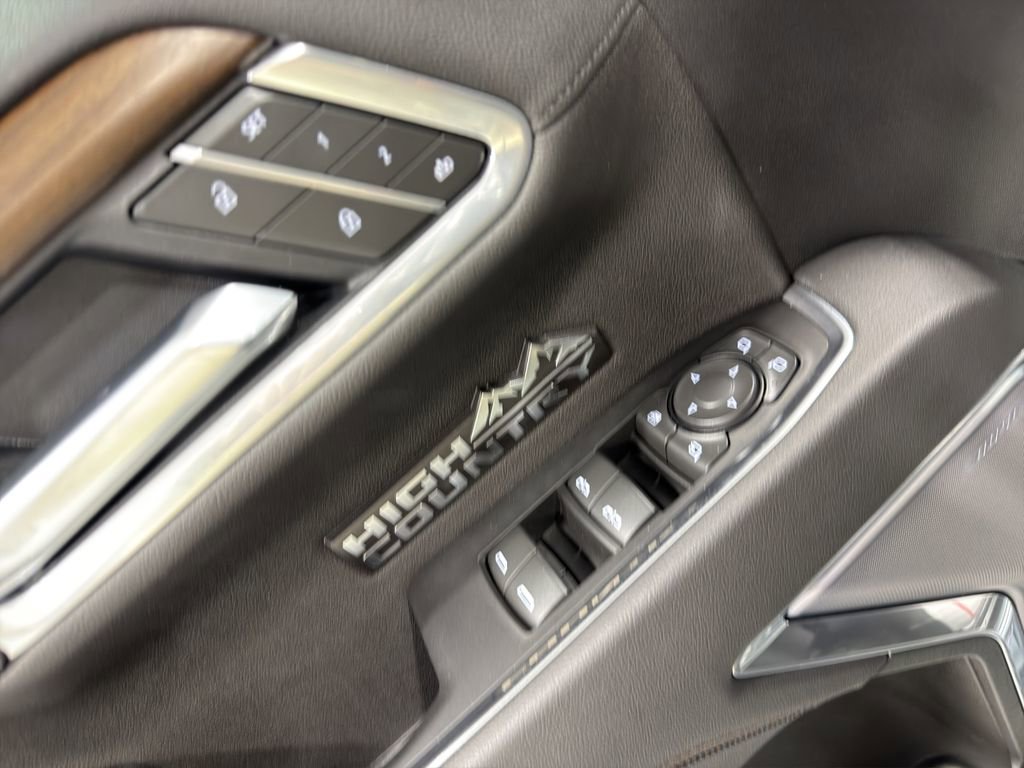 Used 2025 Chevrolet Silverado 1500 High Country w/ Technology Package image 22