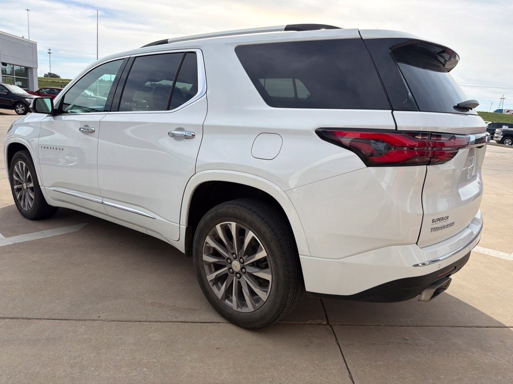 Used 2022 Chevrolet Traverse Premier w/ LPO, Floor Liner Package FWD image 5